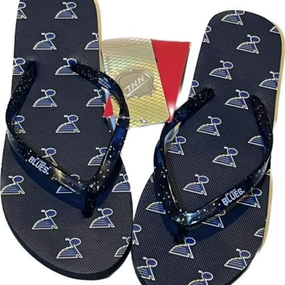 NHL St‎ Louis Blues FOCO Blue Glitter Flip Flops Sandals Womens Small Casual NEW